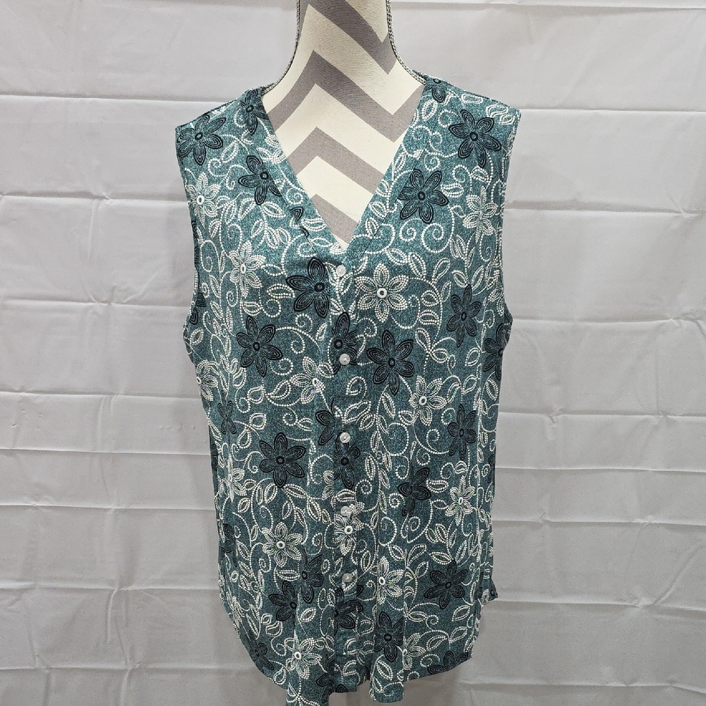 Amiana Green Buttoned Blouse